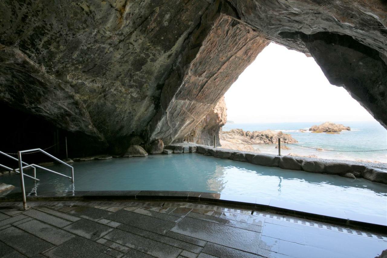 Hotel Urashima Katsuura  Dış mekan fotoğraf